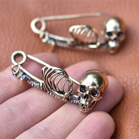 Skeleton Skull Brooch Pin Zinc Alloy Gothic Punk Style Vintage Halloween Accessory For Clothing Bags Unisex