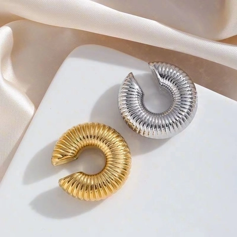 Minimalistische Geribbelde C-Vorm Hoop Oorbellen Voor Dames Roestvrij Staal Verguld Vintage Spiraal Oorsieraden