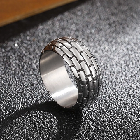 Bague Homme Acier Titane Large Bande Texture Mur Briques Rétro Noirci Punk Style Industriel Bijoux Gothiques