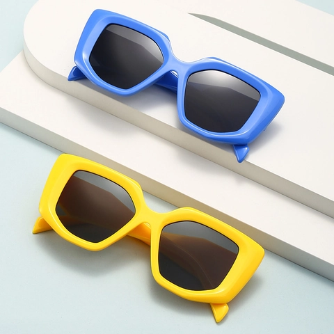 Fashion Oversized Polygon Sunglasses UV400 Protection Irregular Thick Plastic Frame Outdoor Travel Eyewear For Women