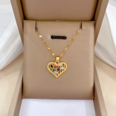 Hollow Heart Pendant Necklace Titanium Steel Chain Copper Colorful Zircon Clavicle Chain Luxury Banquet Wedding Jewelry Women