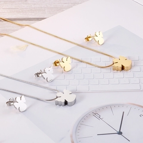 Set Collana Con Pendente Angelo e Orecchini a Bottone in Acciaio Inossidabile Minimalista per Donna Gioielli Moda Ali