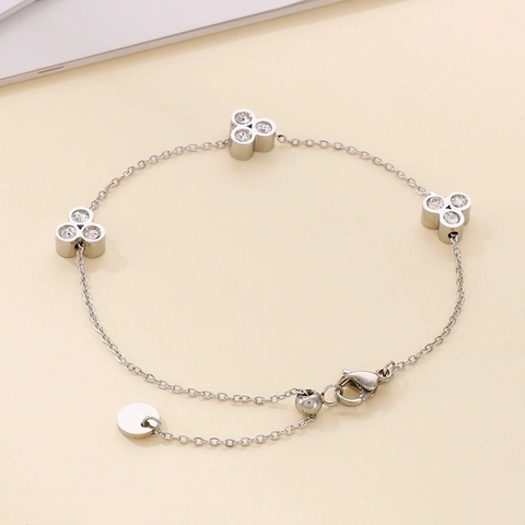 Korean Fashion Stainless Steel Clover Bracelet For Women Elegant Rhinestone Inlaid Adjustable Chain Jewelry Gold Rose Gold Silver