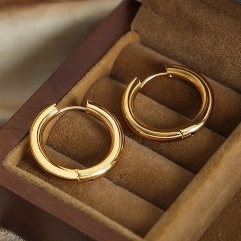 Pendientes De Aro Gruesos De Acero De Titanio Chapados En Oro De 18K Retro Minimalista Geométrico Redondo Mujer