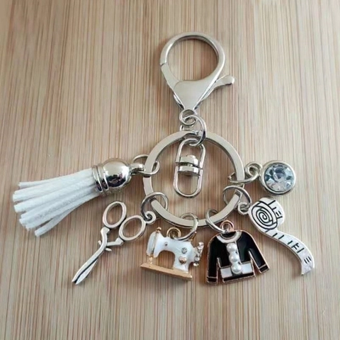 Machine À Coudre Ciseaux Mètre Ruban Gland Porte-Clés Alliage Émail Charme Cadeau De Tailleur Créatif