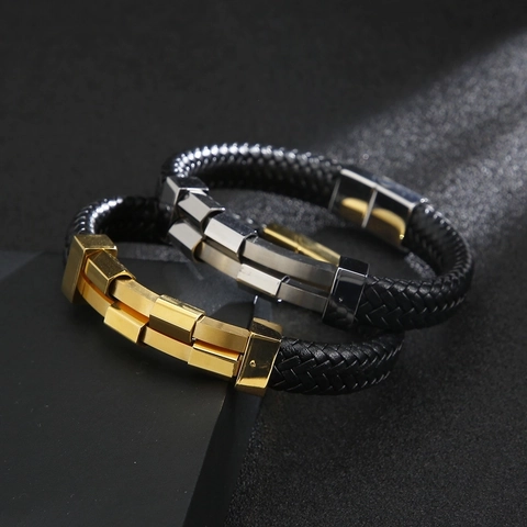 Pulsera De Cuero Trenzado Para Hombre Con Cierre Magnético De Acero Inoxidable Geométrico Multicapa Estilo Rock Punk