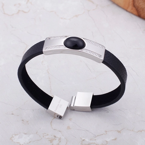 Pulsera De Moda Para Hombre Acero Inoxidable 316L Cuero PU Con Gema Negra Ovalada Diamantes De Imitación Hebilla Magnética