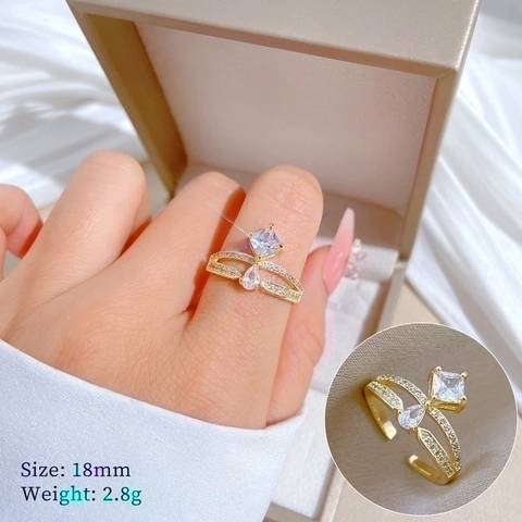 Eleganter Verstellbarer Offener Ring Aus Vergoldetem Messing Mit Quadratischem Und Tropfenförmigem Zirkonia Für Damen