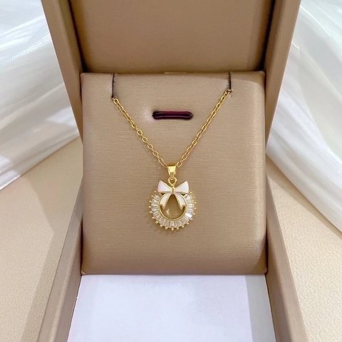 Krans Ketting En Oorbellen Witte Strik Zirkonia Titanium Staal Koper Verguld Zilveren Oorsteker Vrouwen