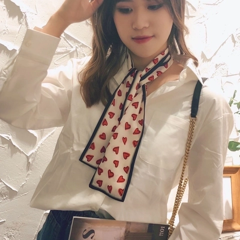 Women's Heart Print Satin Narrow Scarf Elegant Long Ribbon Neck Scarf For Hair Handbag Decoration Versatile Accessories