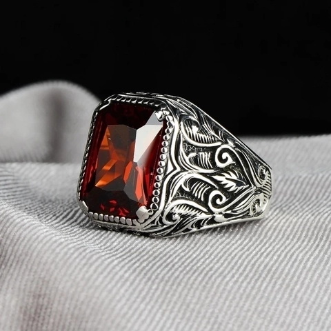 Vintage Men Ring With Rectangle Red Zirconia Baroque Carved Scrollwork Antique Silver Finish Retro Fashion Jewelry