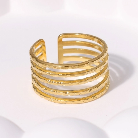 Anello Aperto Largo Multistrato Martellato Acciaio Inossidabile Placcato Oro 18K Regolabile Gioielli Minimalisti Donna