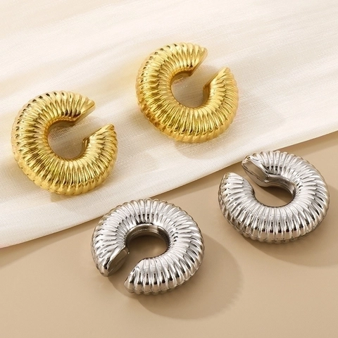 Stainless Steel C Shaped Hoop Earrings Chunky Ribbed Texture Non Pierced Ear Clips Minimalist Fashion Jewelry For Women