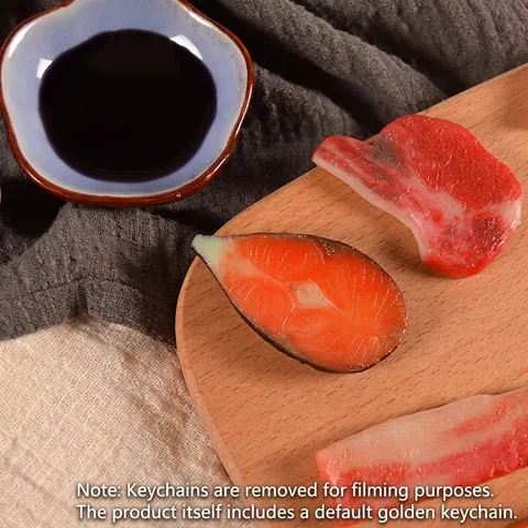 Simulation Essen Schlüsselanhänger PVC Realistisch Fleisch Steak Lachs Form Anhänger Neuheit Tasche Charme Dekorativ