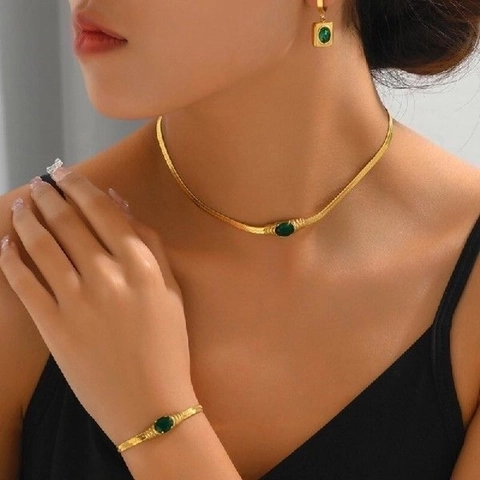Collana Francese Retrò in Acciaio Inossidabile Con Strass Verde Smeraldo Oro Placcato Catena a Spina di Pesce Gioielli Eleganti per Donna