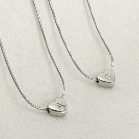 Initial Letter Heart Pendant Necklace Stainless Steel Polished Metal Snake Chain Fashion Elegant Jewelry For Women