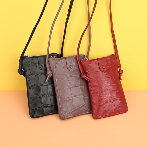 Borsa per Cellulare in Vera Pelle da Donna con Motivo a Coccodrillo in Pelle Bovina di Primo Strato Borsa a Tracolla Verticale