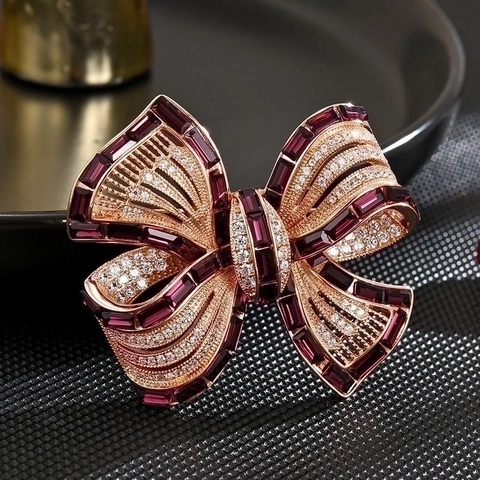 Broche Nœud Élégante pour Femme en Alliage avec Strass Design Vintage Luxueux Accessoire de Costume et Pull Bijoux de Mode