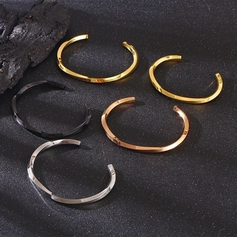 Bracciale Rigido Torsione Mobius Acciaio Inossidabile Lucidato Minimalista Geometrico Aperto Per Uomo Donna Coppie
