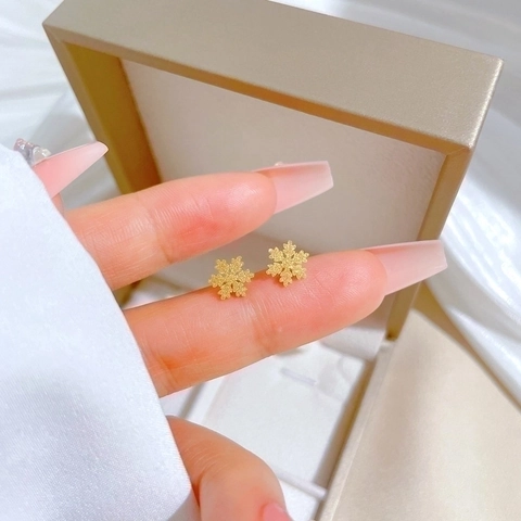 Snowflake Stud Earrings Titanium Steel Gold Matte Frosted Minimalist Geometric Jewelry For Women Elegant Party Accessory