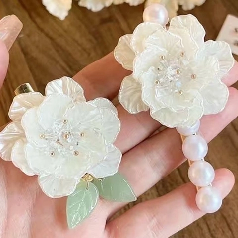 Pinzas Para El Cabello De Flor De Camelia Elegante Francés Retro Blanco Acrílico Resina Con Perlas Artificiales De Imitación Para Mujeres
