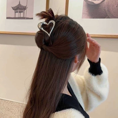 Elegante Pinza De Pelo De Metal Corazón Hueca Aleación Tiburón Pinza De Pelo Para Mujeres Accesorios Chic Para El Cabello