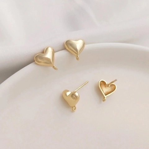Postes De Pendientes En Forma De Corazón Con Bucle Abierto Cobre Chapado En Oro 14K Para Creación De Joyas