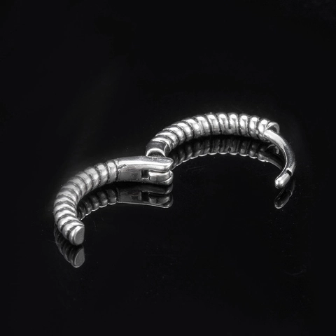 Herren Edelstahl Creolen Gothic Totenkopf Punk Retro Tribal Piercing Ohrclips Schmuck Unisex Accessoire
