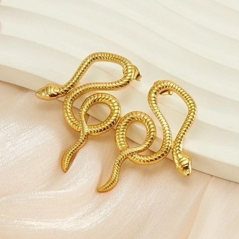 Snake Stud Earrings 18K Gold Plated Stainless Steel Irregular Animal Shape Personalized Fashion Jewelry For Women
