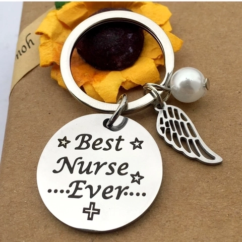 Llavero Grabado de Acero Inoxidable Best Nurse Ever Colgante de Ala de Ángel Con Perla Artificial Regalo Día de la Enfermera