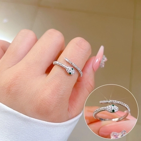 Slang Ring Titanium Staal Open Verstelbaar Met Groene Ogen Witte Strass Minimalistische Sieraden Voor Dames Heren