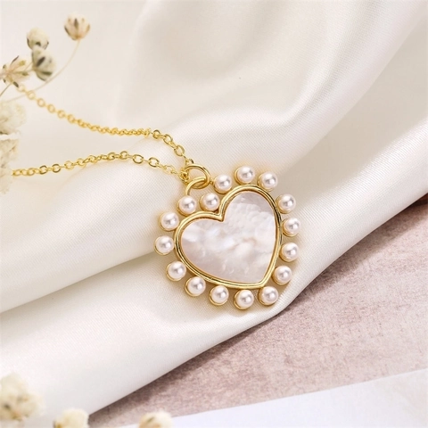 Collana Con Pendente A Cuore In Rame Zircone Con Perla Artificial Elegante Madreperla Micro Inlay Gioielli Di Moda Per Donne