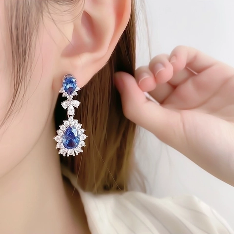 Luxurious Copper Water Drop Zirconia Earrings Women Elegant Blue White Rhinestone Dangle Earrings Banquet Jewelry Accessory