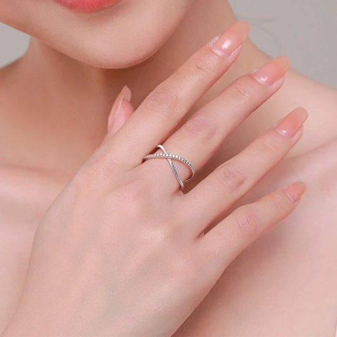 Anello A Croce In Argento Sterling 925 Da Donna Pavé Zirconia Cubica Strutturato Forma A X Gioielli Minimalisti Geometrici