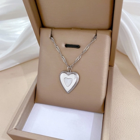 Heart Pendant Necklace Stainless Steel Shell Inlay Gold Plated Clavicle Chain Minimalist Jewelry Women
