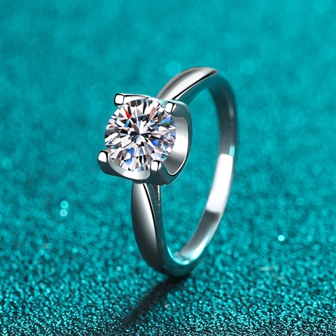 Classic Round Cut Moissanite Ring 925 Sterling Silver Four Prong Solitaire Wedding Engagement Jewelry For Women