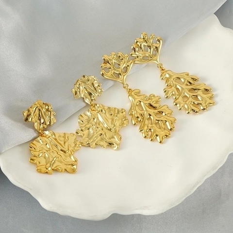 Pendientes Colgantes De Metal Arrugado Orgánico Irregular Y Rama De Coral Chapado En Oro De 18K Acero Inoxidable 304 Para Mujeres