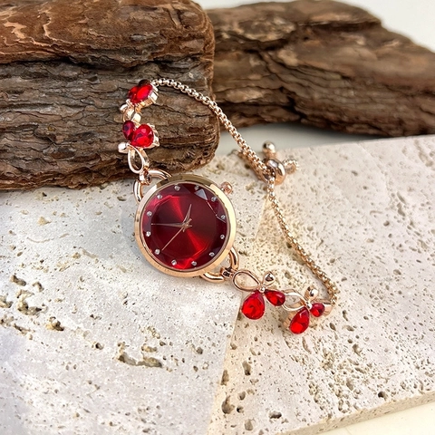 Elegante Damen Schmetterling Armbanduhr Luxus Strass Quarz Uhr Roségold Mode Schmuck Verstellbare Armbanduhr