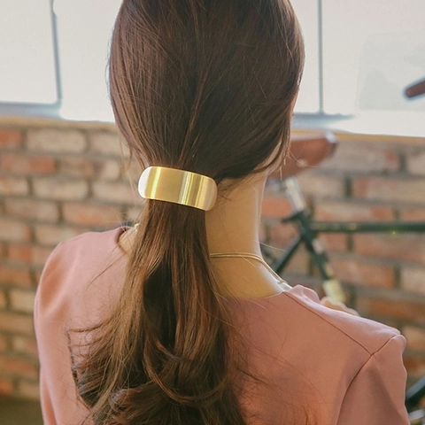 Minimalistische Metall Haarspange Große Legierung Geometrische Gebogene Federspange Elegante Haarnadel Kopfschmuck Für Frauen