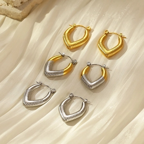 Pendientes De Aro Geométricos Acero Inoxidable Textura Martillada Patrón Acanalado Rombo Forma Corazón Diseño Para Mujer
