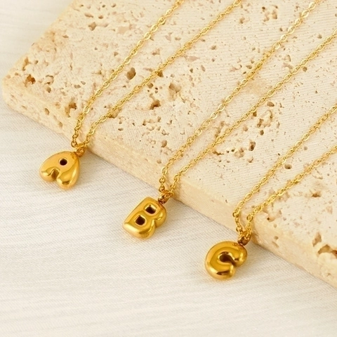 Collana Con Pendente Lettera Bolla Placcata Oro 18K Acciaio Inossidabile 3D Puff Palloncino Iniziale Gioielli Minimalisti Per Donne