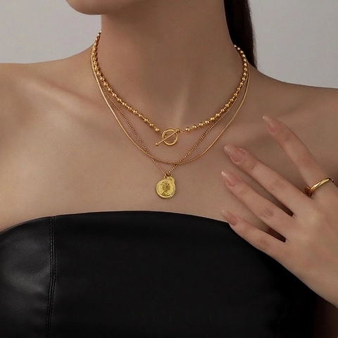 Vintage Triple Layer Stainless Steel Necklace For Women Minimalist Multi-Layered Coin Portrait Pendant OT Buckle Jewelry