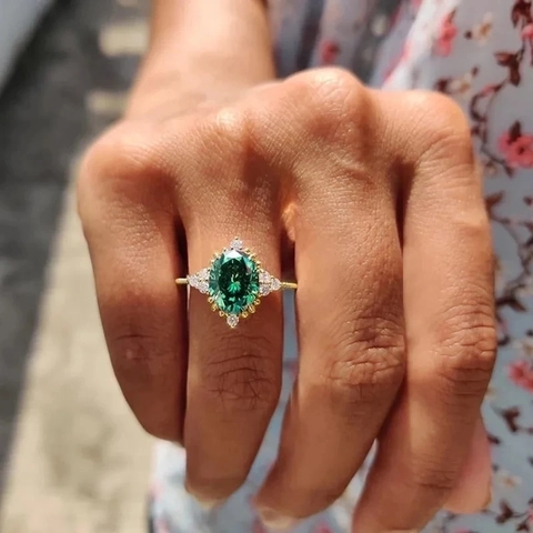 Elegante Anello In Zirconia Cubica Ovale Verde Smeraldo Rame Placcato Oro Gioielli Di Lusso Vintage Francese Per Donna