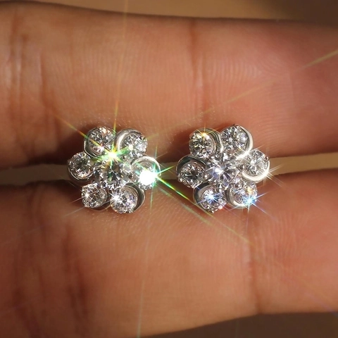 Boucles d'Oreilles Clous en Cuivre avec Zirconia Fleur pour Femmes Argentées Motif Floral Mariage Fête Bijoux Mode