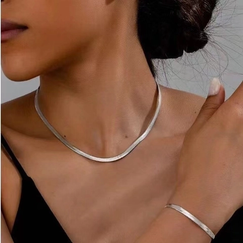 Collana E Bracciale In Lega A Catena Di Serpente Piatta Herringbone E Catena A Corda Intrecciata Gioielli Di Moda