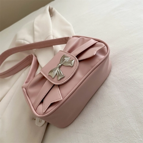 Women PU Leather Pleated Underarm Bag With Metal Bow Buckle Fashion Shoulder Handbag Niche Design