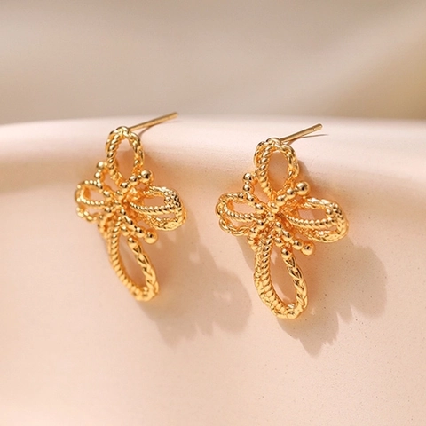 Elegante Gedrehte Geflochtene Schleife Ohrstecker Kupfer Mit 925 Sterling Silber Ohrstecker Hohl Chic Schmuck Für Damen