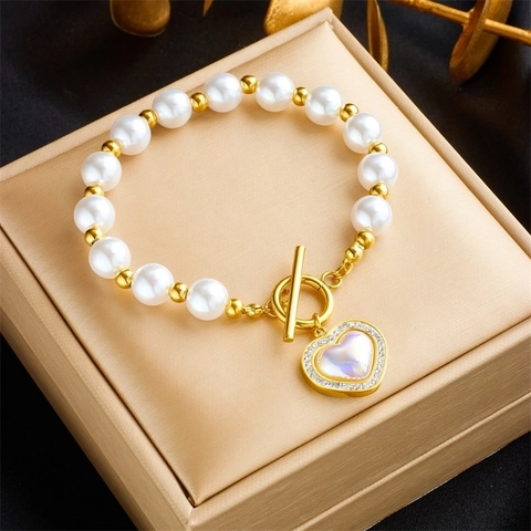 Vintage Artificial Pearl Beaded Bracelet With Heart Pendant Rhinestone Stainless Steel OT Buckle Fashion Jewelry For Women