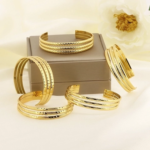 Vintage Gold Offen Edelstahl Armband Für Damen Dreilagig Stapelbar Geometrisch Gravierte Textur Mode Schmuck Armband