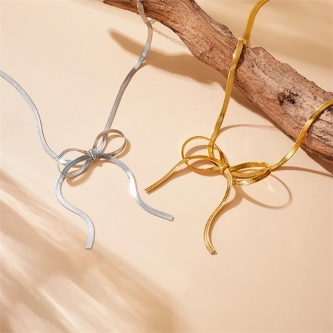 Stainless Steel Bow Knot Necklace Gold Plated Flat Snake Bone Herringbone Chain Minimalist Jewelry For Women Elegant